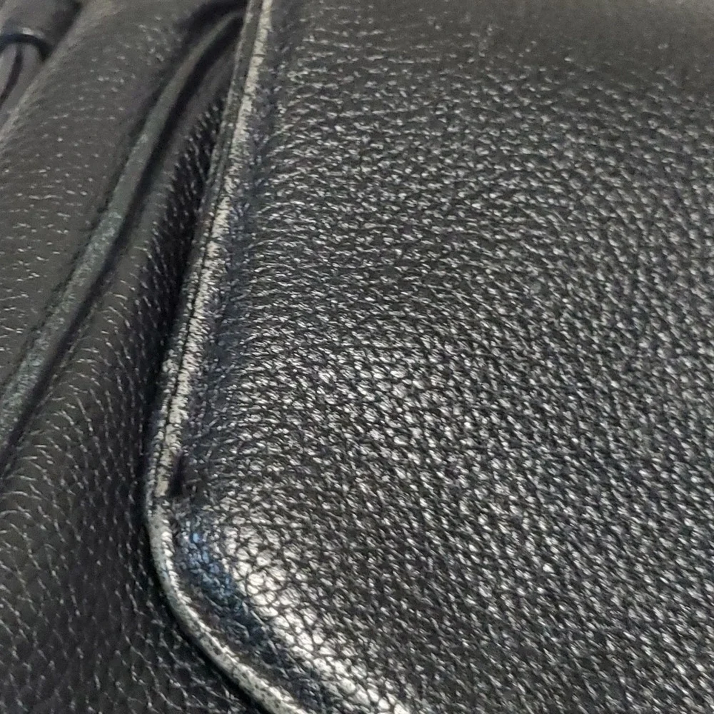 Kate Spade Black Leather Purse Crossbody Bag  Classic Luxury Minimalist Timeless